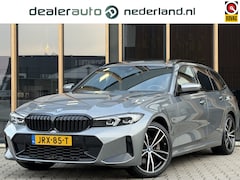 BMW 3-serie Touring - 330e M-sport | Panorama-dak | Sfeerverlichting | Head-up | Memor