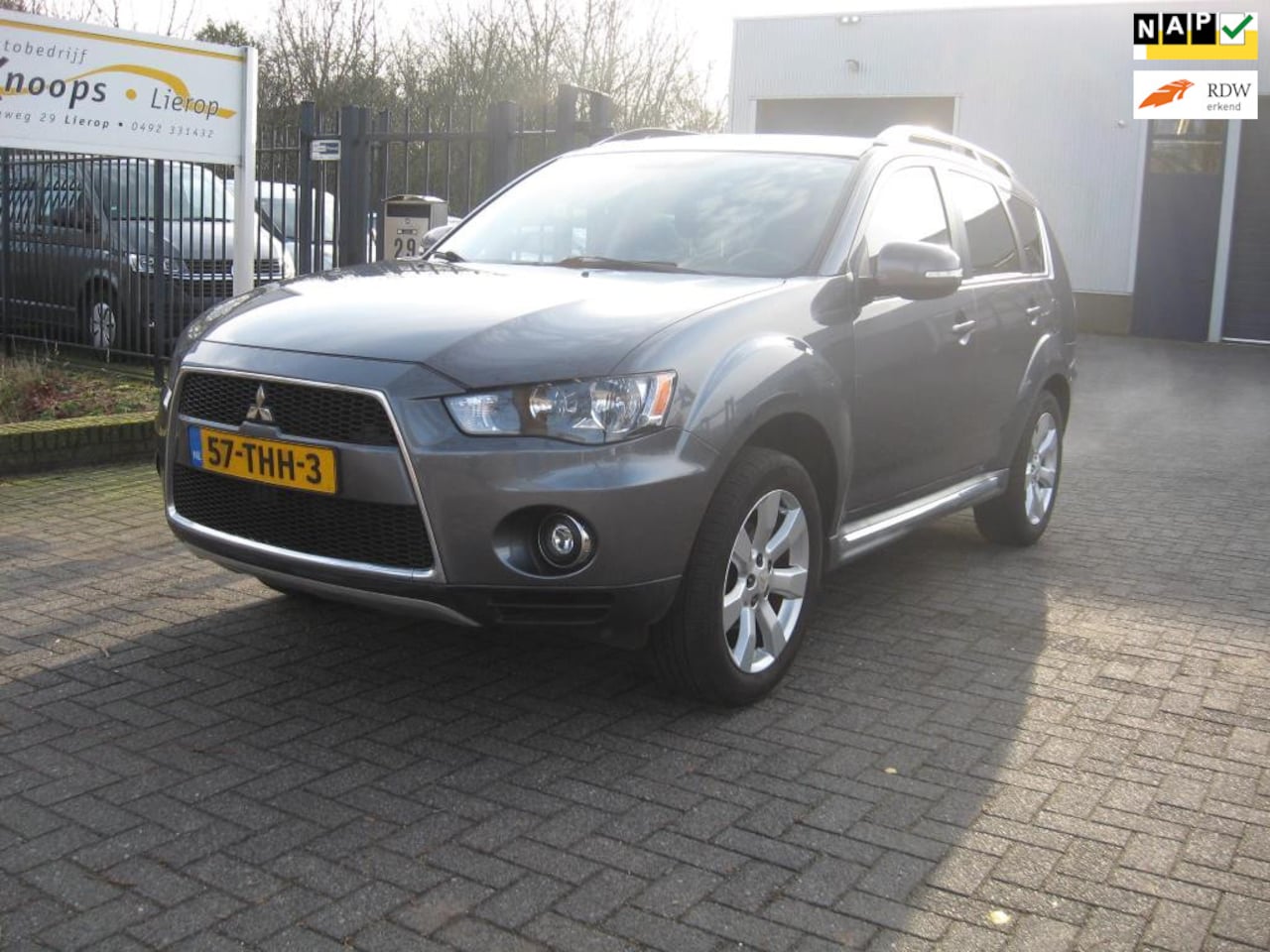Mitsubishi Outlander - 2.0 Intro Edition Automaat - AutoWereld.nl