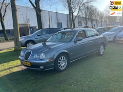 Jaguar S-type - 3.0 V6 Executive * automaat * lederen bekleding * cruisecontrol * luxe youngtimer