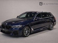 BMW 5-serie Touring - 530e 292PK M Pakket, Laser Led, Pano, Camera, Alcantara, Ambiënte Light, Hud, PDC, Dealer