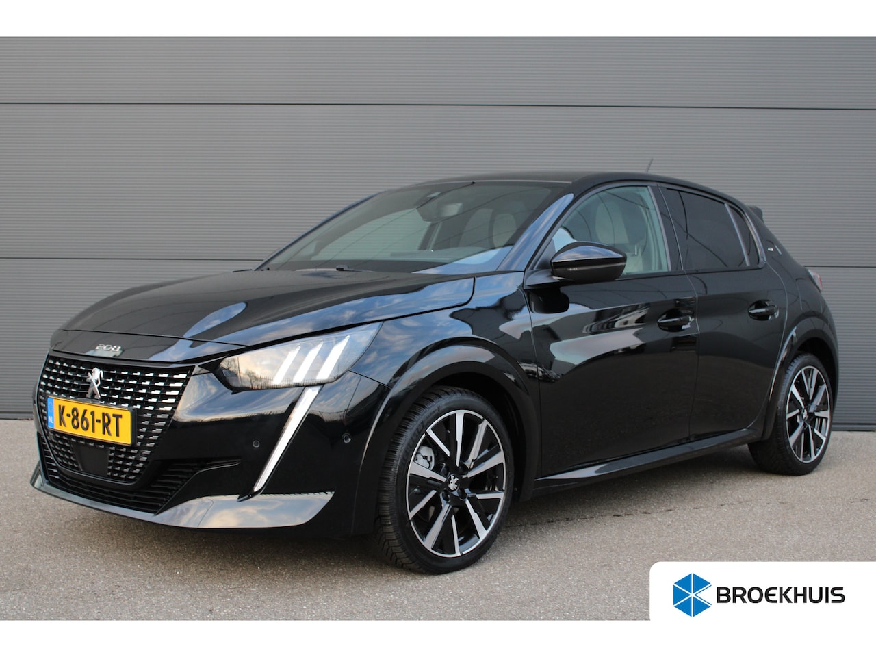 Peugeot 208 - 1.2 PureTech GT Pack | Automaat | 130pk | Navigatie | Camera | Panoramadak | Stoelverwarmi - AutoWereld.nl