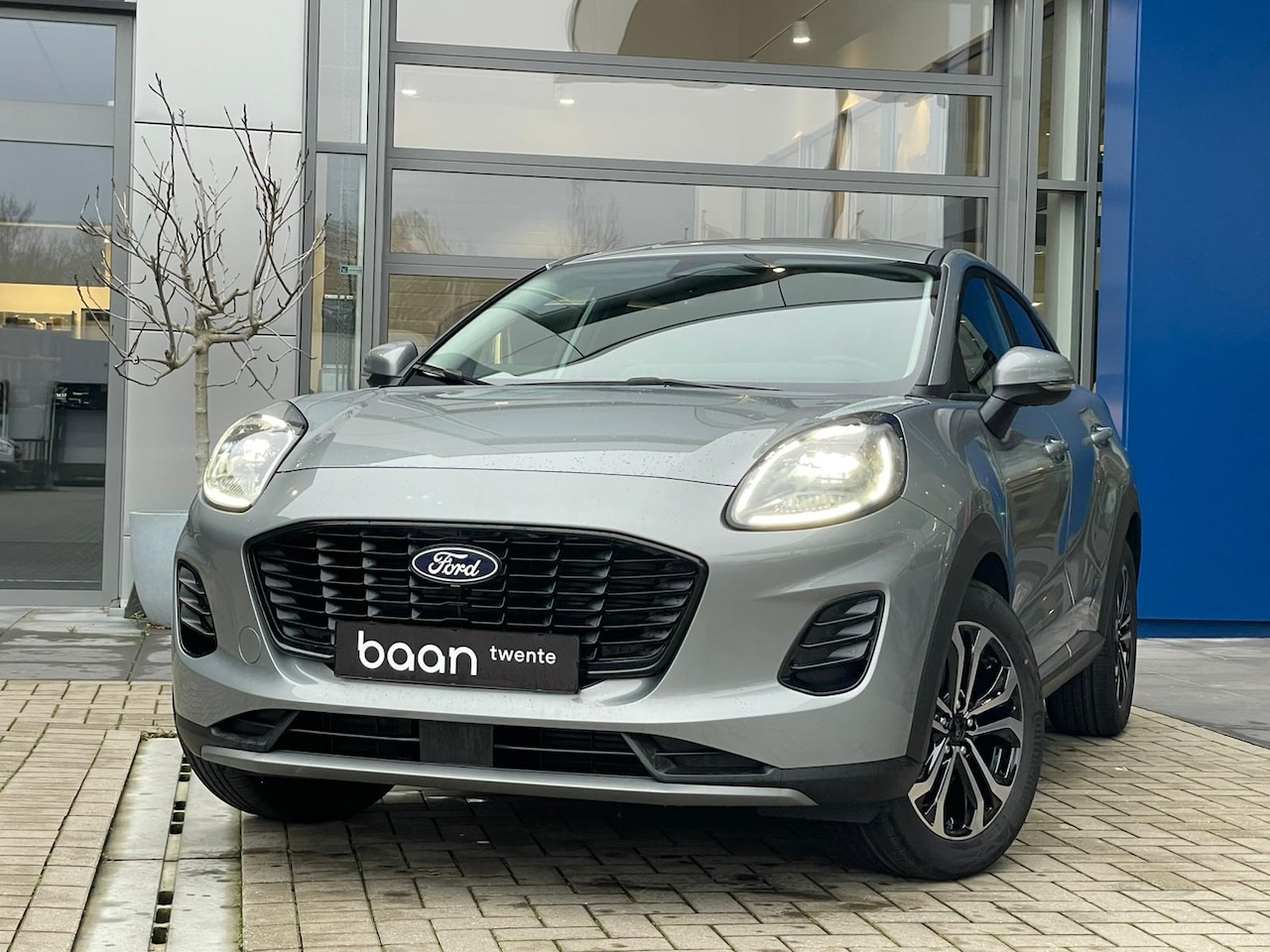 Ford Puma - 125pk Mild Hybride Titanium | winterpack | comfortpack | elek. achterklep | keyless | demo - AutoWereld.nl