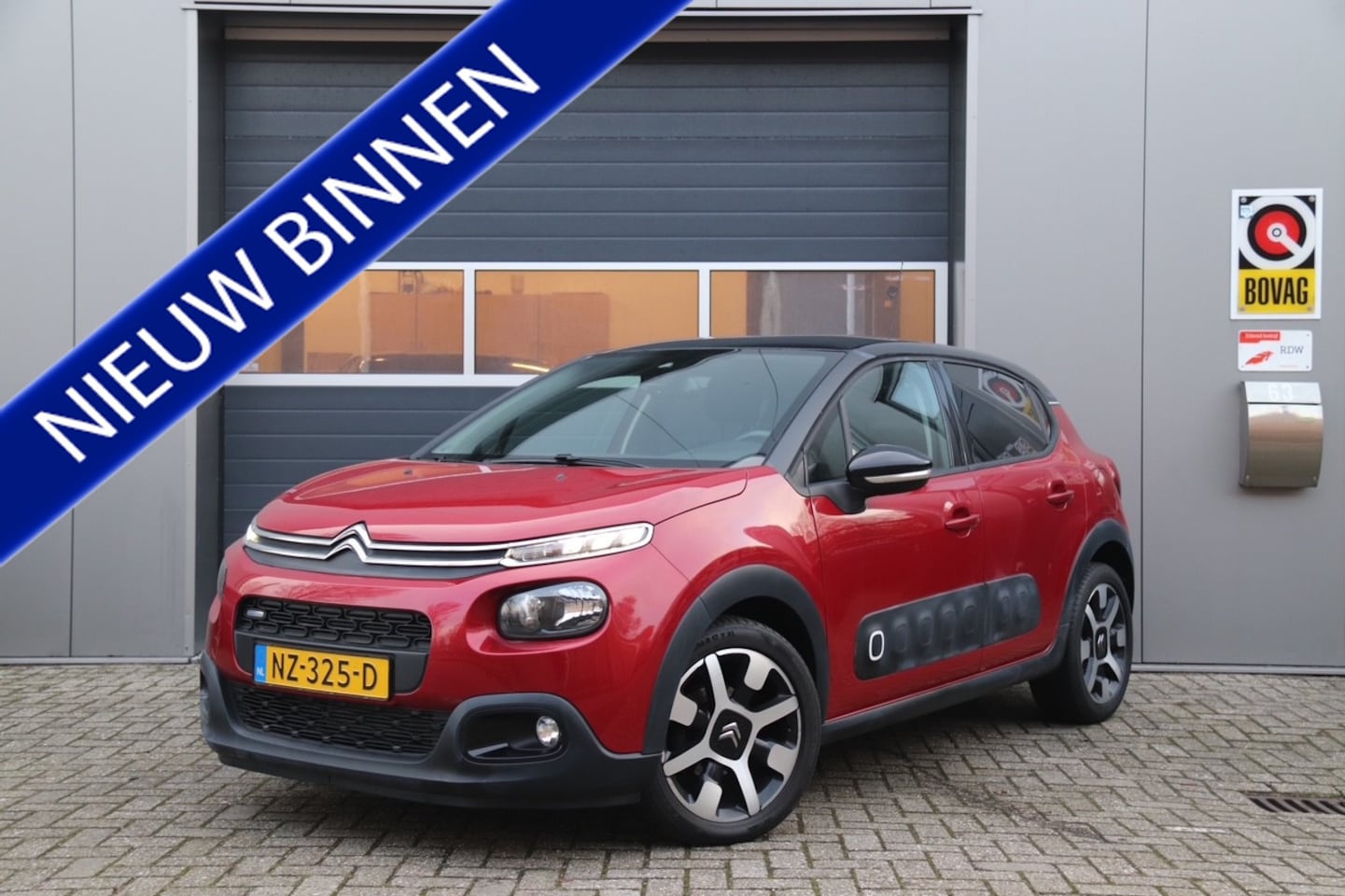Citroën C3 - 1.2 PureTech S&S Shine 1.2 PureTech S&S Shine, Trekhaak, Navi, Carplay - AutoWereld.nl