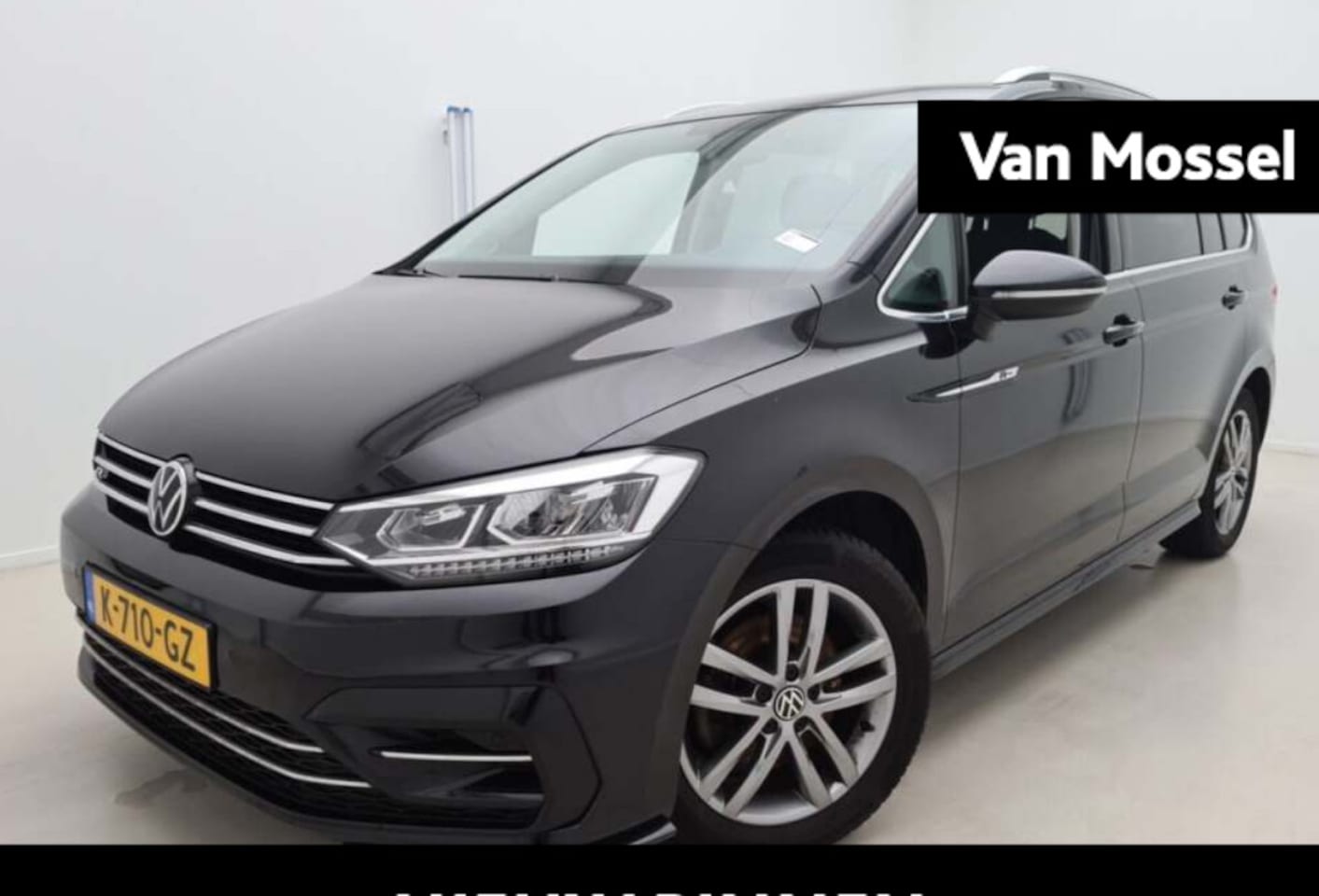 Volkswagen Touran - 1.5 TSI Highline Business R | 7p | 150 PK | Automaat | Achteruitrijcamera | Navigatiesyste - AutoWereld.nl