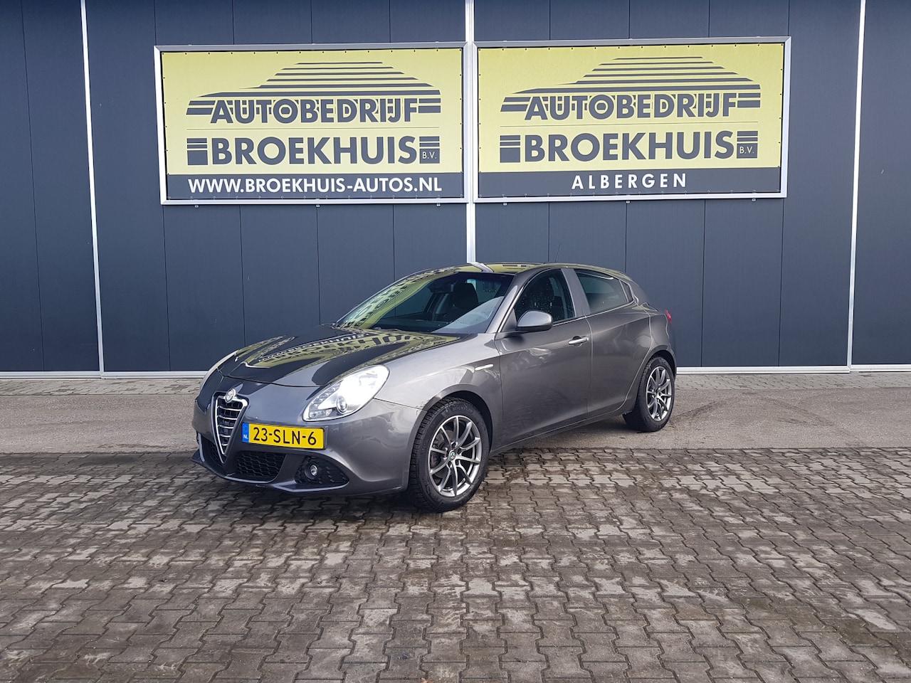 Alfa Romeo Giulietta - 1.4 T Distinctive 1.4 T Distinctive - AutoWereld.nl