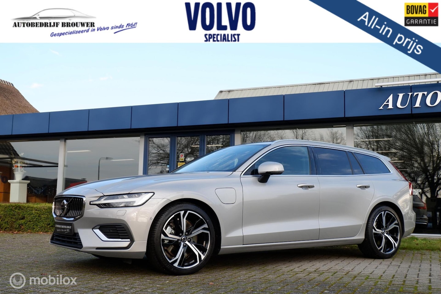 Volvo V60 - AWD T6 PLUG IN HYBRID LONG RANGE PLUS BRIGHT | PANO | 360CAM | HARMAN KARDON | THK - AutoWereld.nl