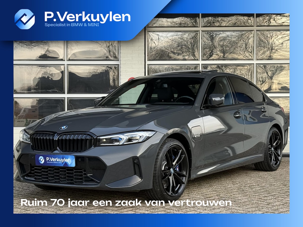 BMW 3-serie - 320e M SPORT | 19 INCH VELGEN | PANORAMA | M SPORT REMMEN | TREKHAAK | ELEKTR. STOELEN MEM - AutoWereld.nl