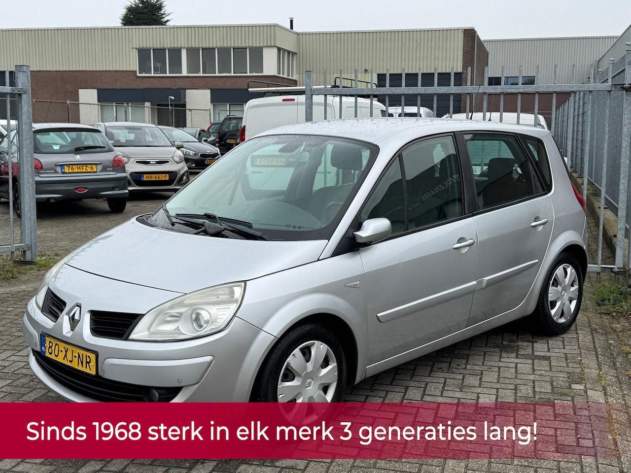 Renault Scénic - 2.0-16V Business Line AUTOMAAT 135PK! NL AUTO NAP! AIRCO ECC l Cruise l Trekhaak l PDC! TO - AutoWereld.nl