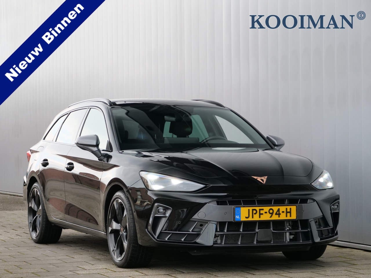 CUPRA Leon Sportstourer - 1.5 TSI e-Hybrid Business 204 Pk DSG-6 Automaat Navigatie / Camera / DAB / Apple Carplay / - AutoWereld.nl