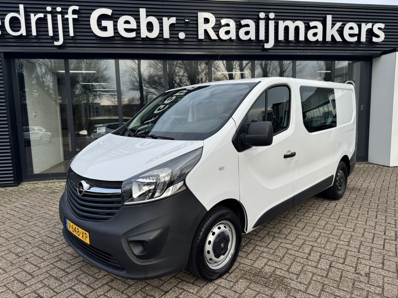 Opel Vivaro - 1.6 CDTI L1H1 DC Edition*Airco*6-Persoons* - AutoWereld.nl