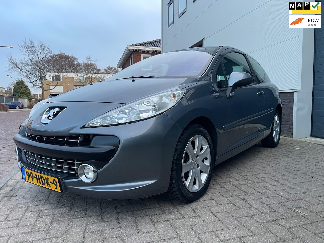 Peugeot 207 - 1.6 VTi XS Pack/Automaat/Camera/Climate-c/Goed-onderhouden - AutoWereld.nl