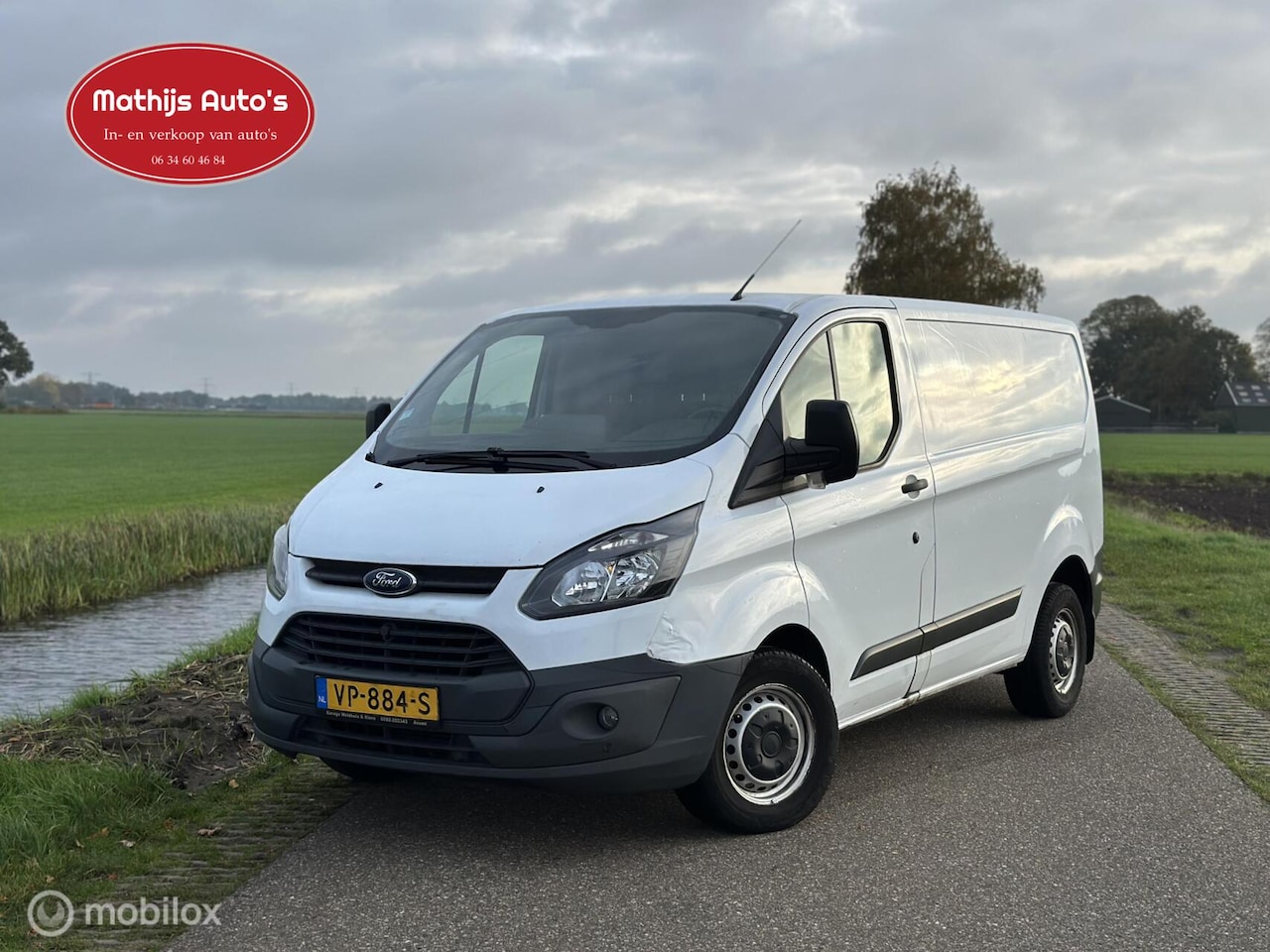 Ford Transit Custom - 290 2.2 TDCI L1H1 Auto rookt! Car smokes! - AutoWereld.nl