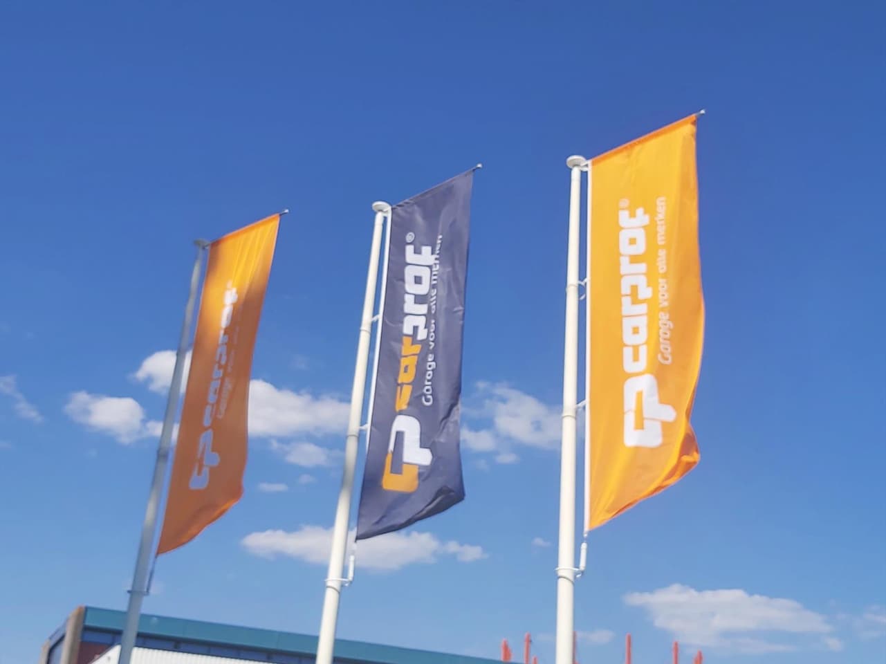 Ford Focus - 1.0 EcoBoost 100pk Trend Edition Business / PDC V+A / Navigatie - AutoWereld.nl