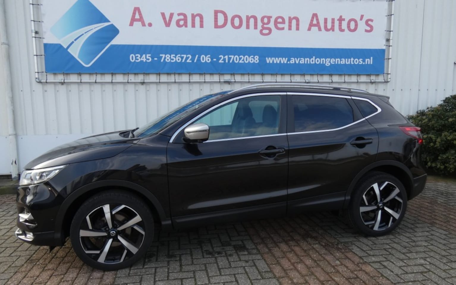Nissan Qashqai - 1.2 TEKNA + Automaat,360,Leer.Pano.Navi,Bose,Keyless - AutoWereld.nl