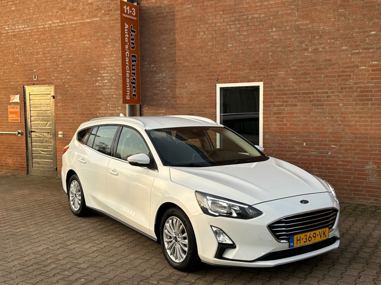 Ford Focus Wagon - FORD FOCUS WAGON 1.5 150 PK TITANIUM BNS - AutoWereld.nl