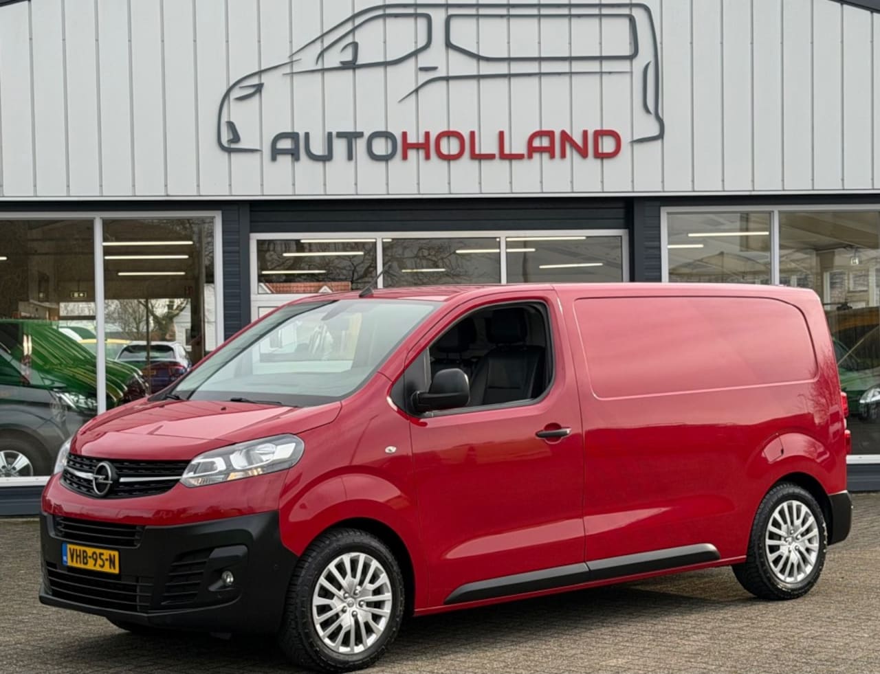 Opel Vivaro - 1.5 CDTI 75KW 102PK L2H1 EURO 6 AIRCO/ NAVIGATIE/ CRUISE CONTROL/ CAMERA/ 100% DEALERONDER - AutoWereld.nl