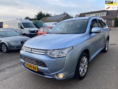 Mitsubishi Outlander - 2.0 PHEV Intense +