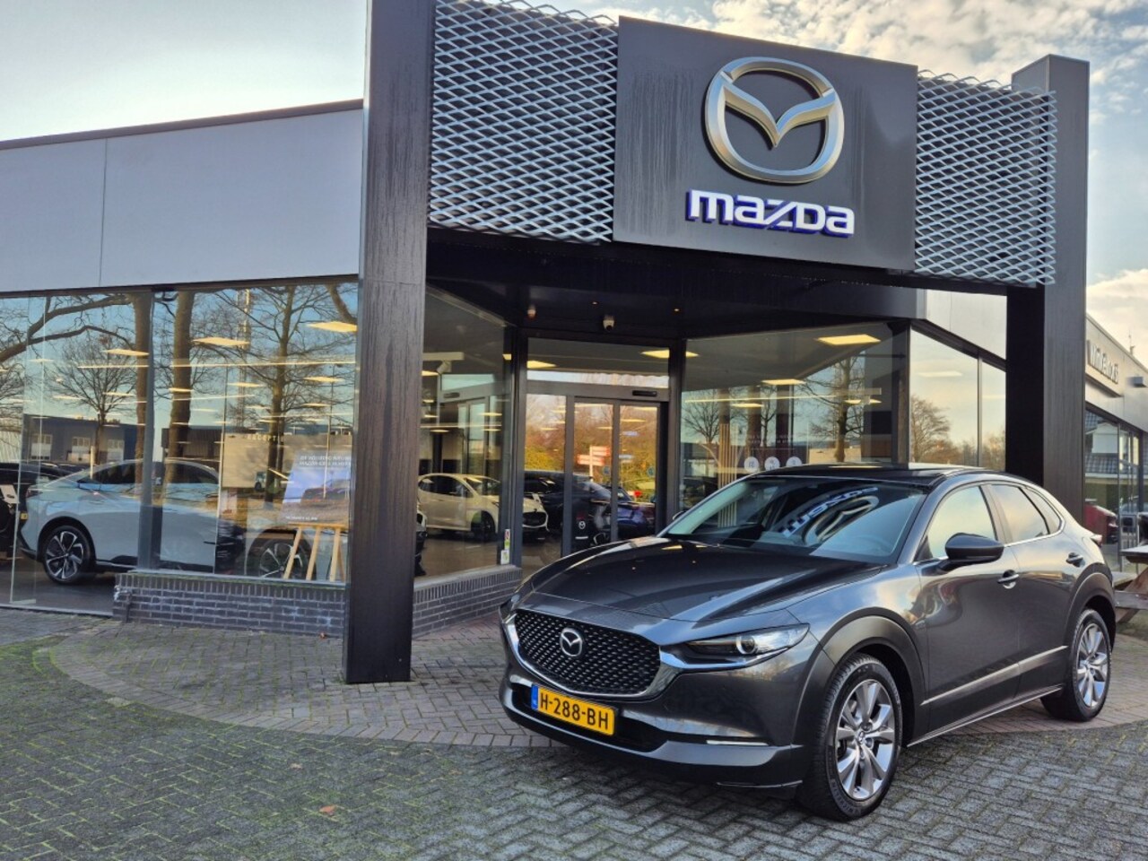 Mazda CX-30 - SKYACTIV-X 180 6MT COMFORT / LEER PAKKET / 18inch / Trekhaak - AutoWereld.nl