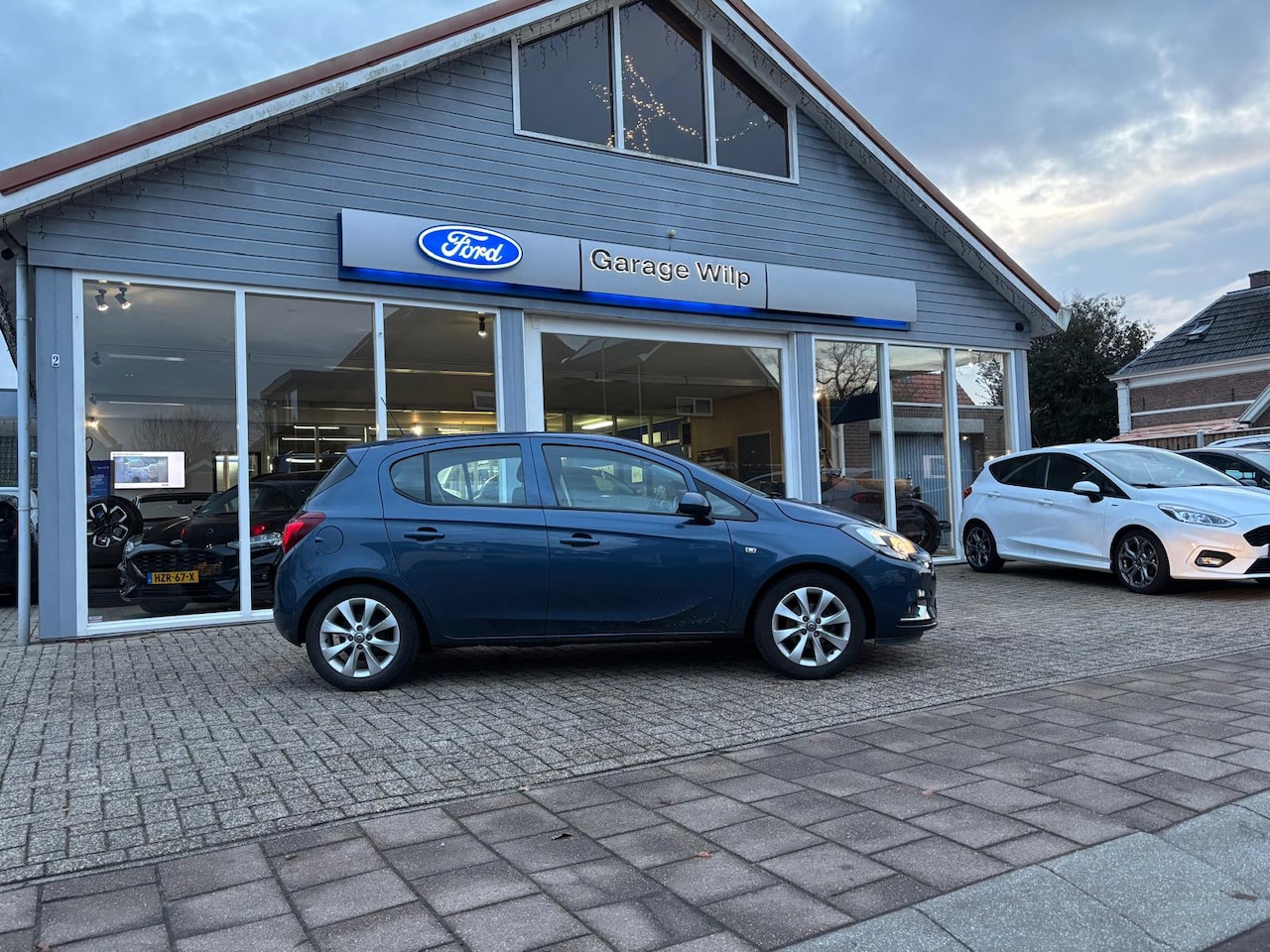 Opel Corsa - 1.4 Easytronic 3.0 S&amp;S 90pk 5d Color Edition - AutoWereld.nl