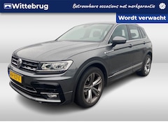 Volkswagen Tiguan - 1.4 TSI ACT Highline / R-Line Exterieur / NAVI / 19"LMV / PANODAK / Elektr. klep