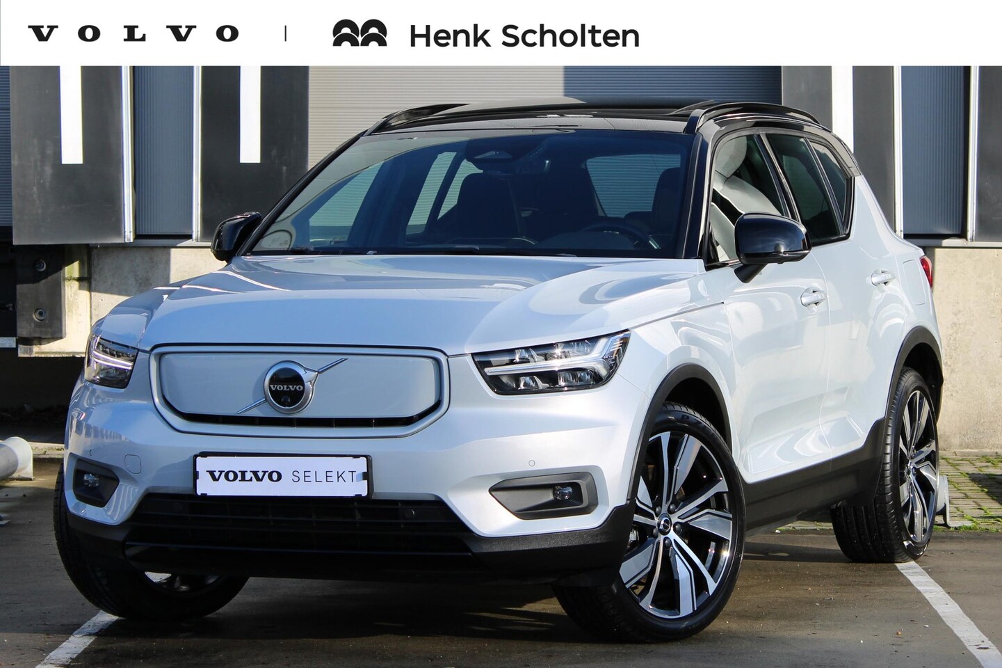 Volvo XC40 - Recharge P8 AWD R-Design | Adaptieve Cruise Control | Pilot Assist | Harman/Kardon Audiosy - AutoWereld.nl