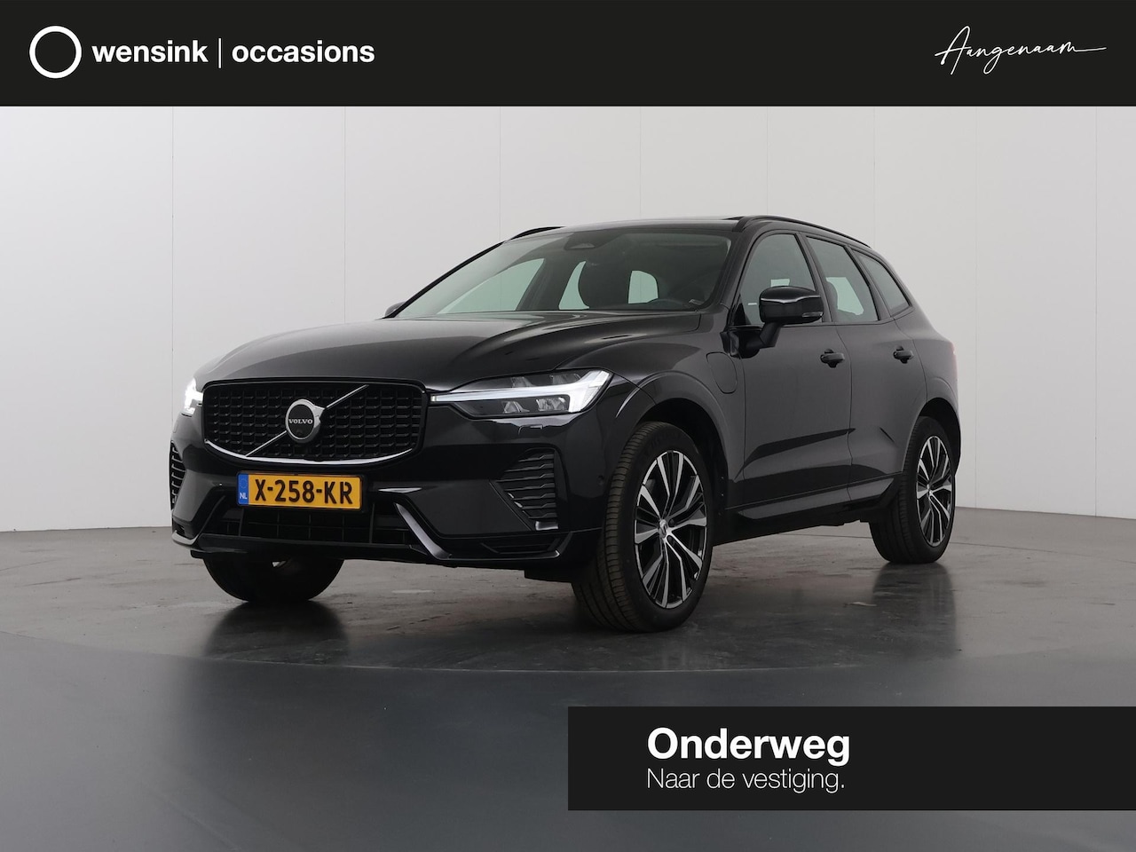 Volvo XC60 - 2.0 T6 Plug-in hybrid AWD Ultimate Dark | Trekhaak | Panoramadak | Comfortstoelen elektris - AutoWereld.nl