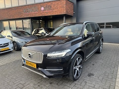 Volvo XC90 - 2.0 T8 Twin Engine AWD Inscription PANO TREKHAAK 7 PERS DEALER OH