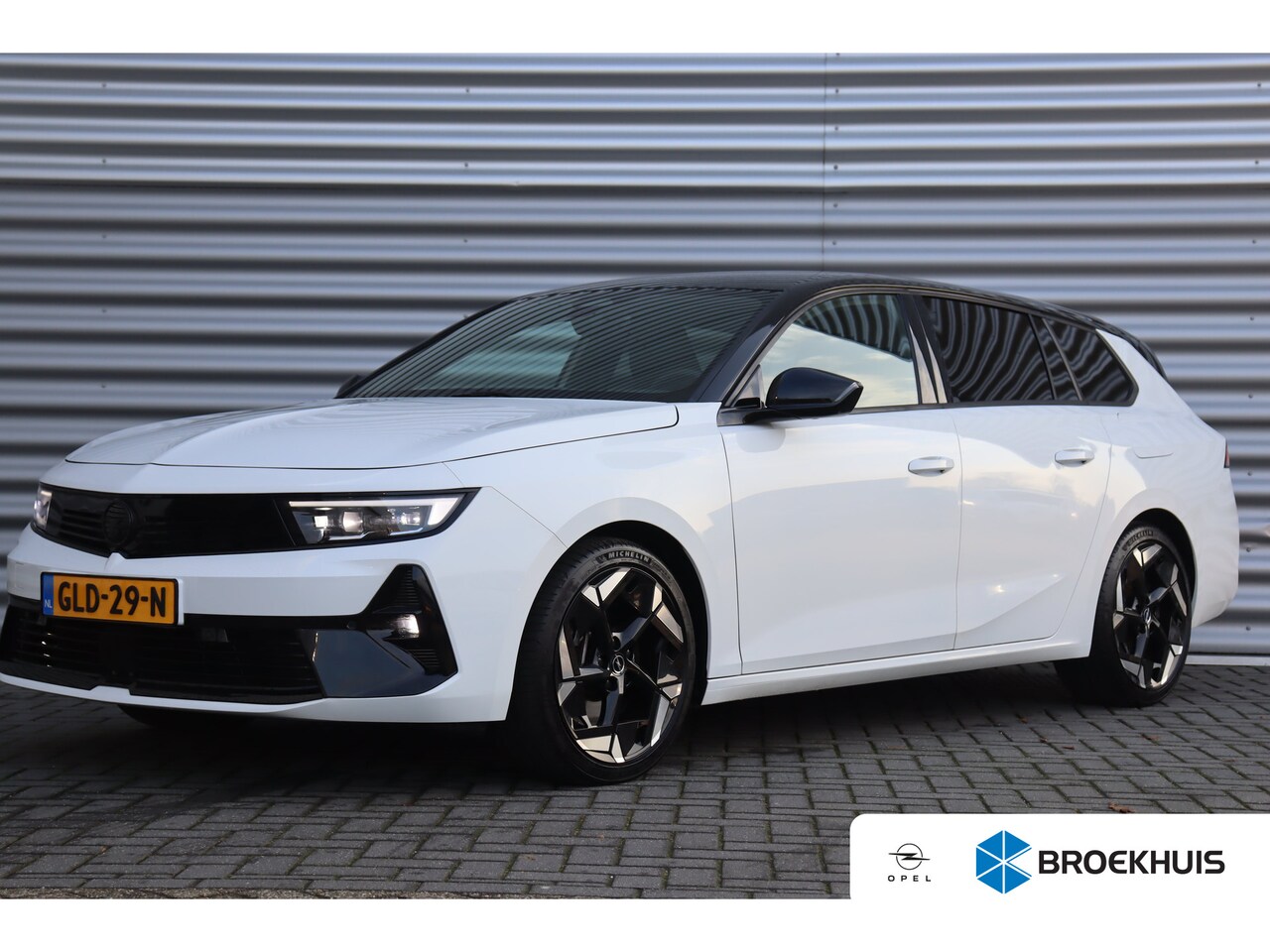 Opel Astra Sports Tourer - 1.6 PLUG IN HYBRID 225PK GSE / NAVI / ALCANTARA / CLIMA / LED / PDC / 18" LMV / CAMERA / H - AutoWereld.nl