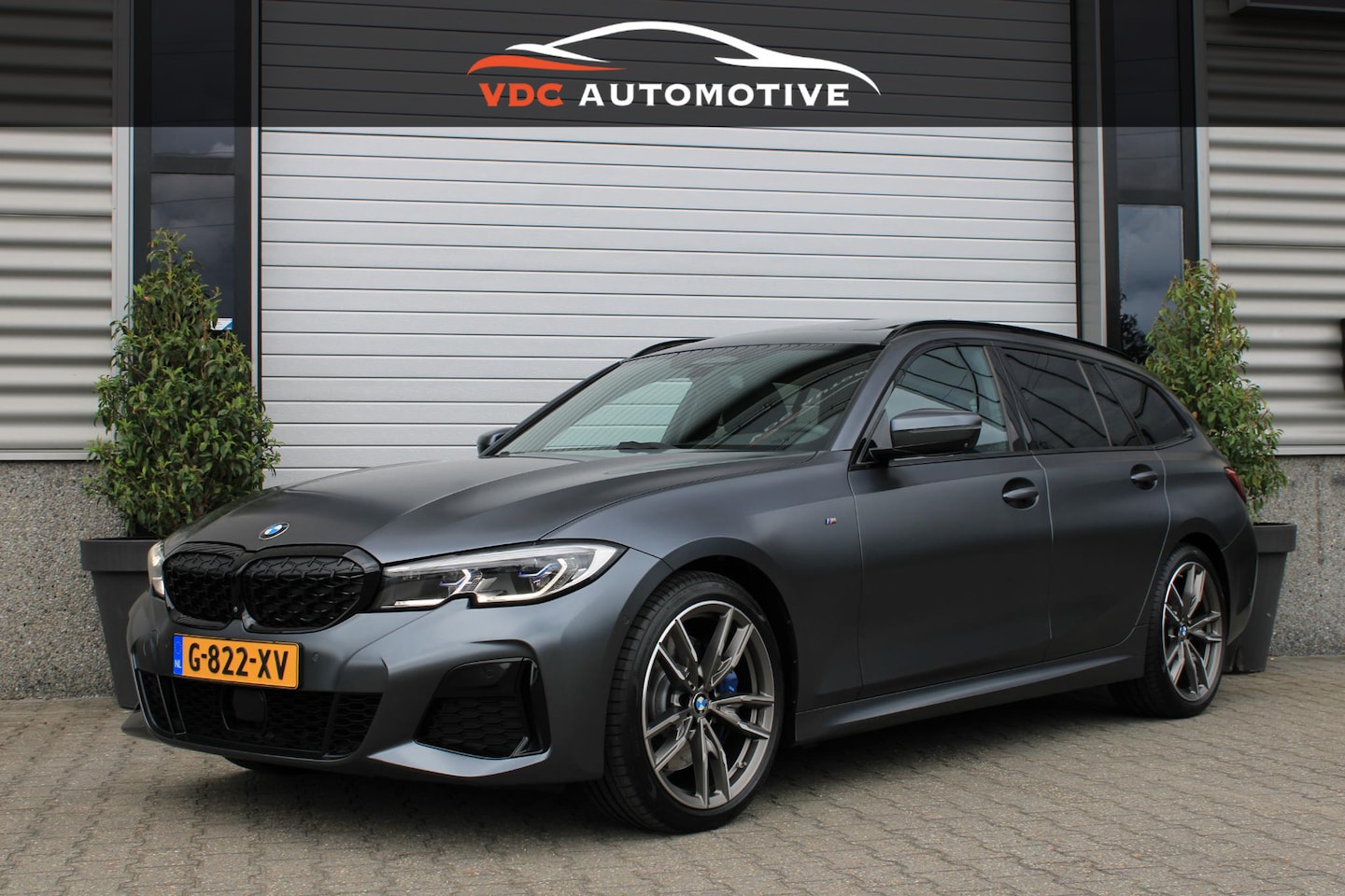 BMW 3-serie Touring - M340i xDrive First Edition Pano | Trekhaak | Camera | Comfort Access | Memory | Driving As - AutoWereld.nl