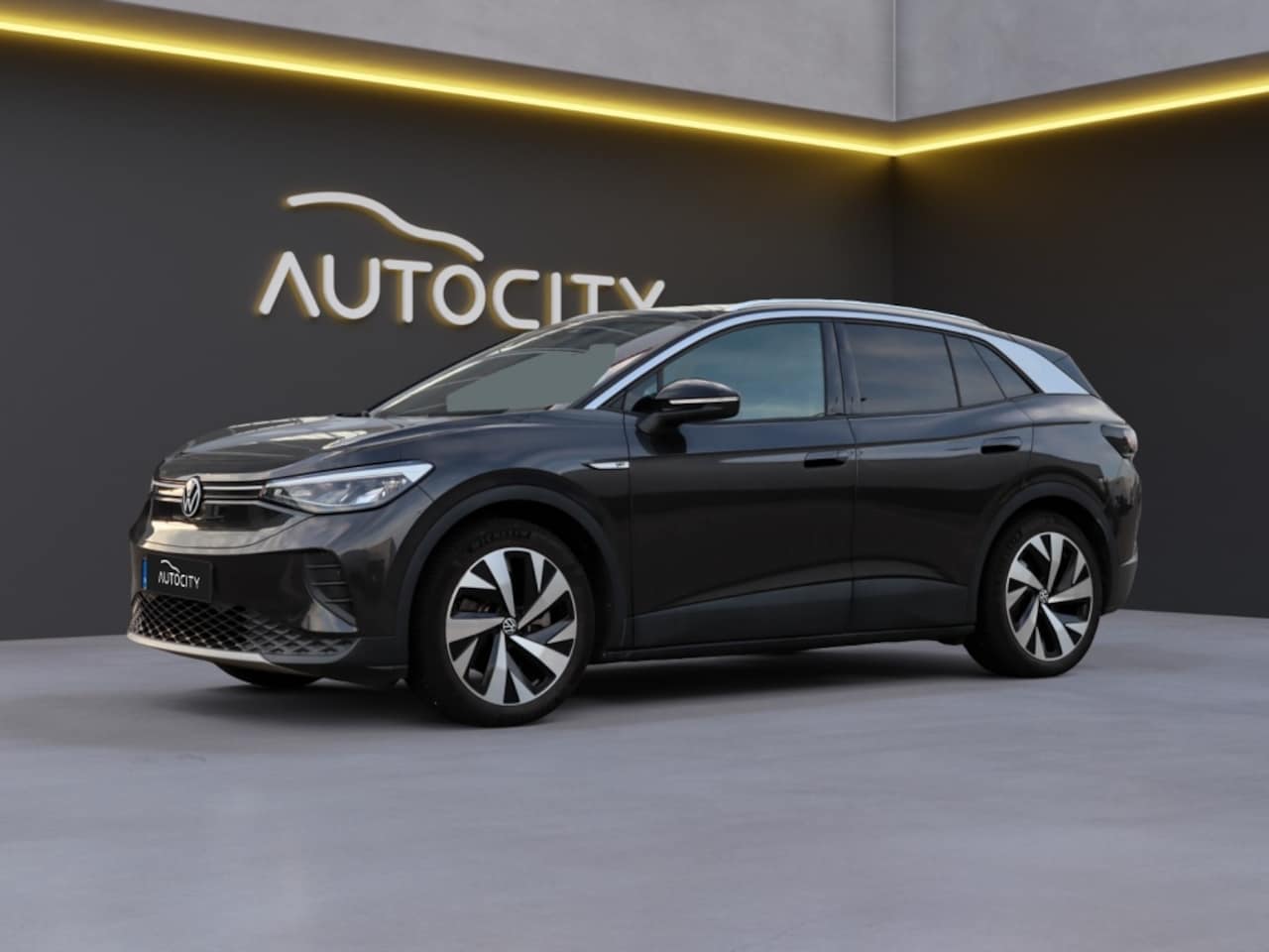 Volkswagen ID.4 - Pro Performance 150 kW 1st Edition 94% SOH l Trekhaak elektrisch - AutoWereld.nl