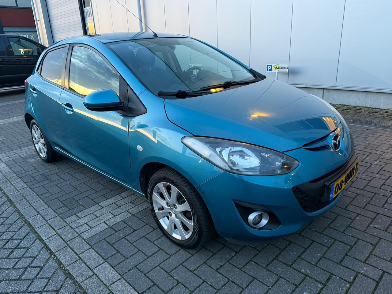 Mazda 2 - 1.5 GT-L 5 deurs AUTOMAAT - AutoWereld.nl
