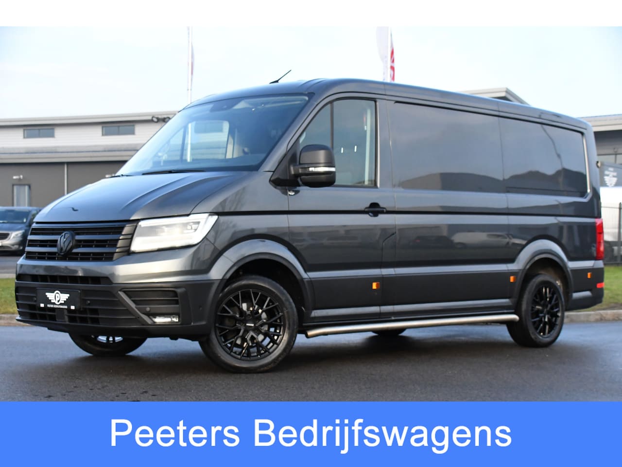 Volkswagen Crafter - 2.0 TDI L3H2 Highline PB Edition Adaptieve Cruise, Camera, Carplay, LED, 177pk, Automaat, - AutoWereld.nl