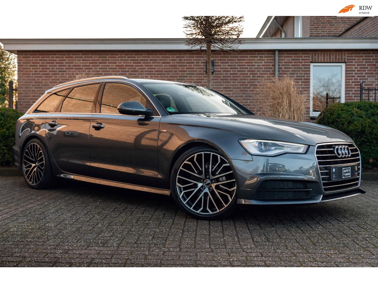 Audi A6 Avant - 1.8 TFSI ultra S Line Edition 190 PK Camera Xenon Stoelverwarming 20'' - AutoWereld.nl