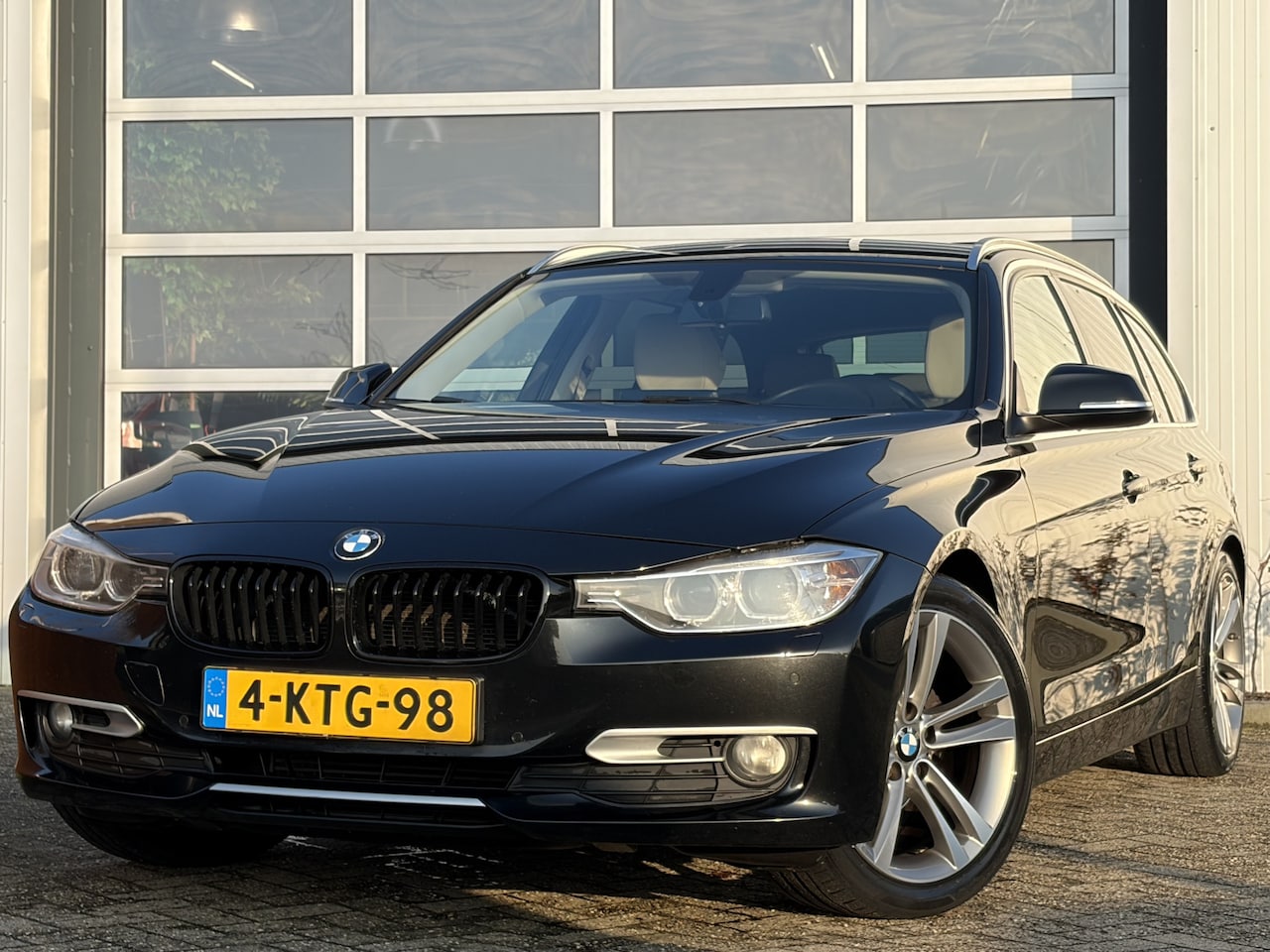 BMW 3-serie Touring - 320d EfficientDynamics Edition High Executive 164pk | Bi-xenon koplampen | Cruise control - AutoWereld.nl