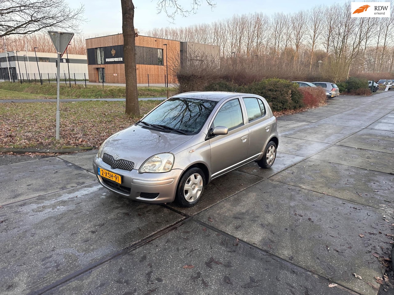 Toyota Yaris - 1.3 VVT-i Terra Airco.Airco - AutoWereld.nl