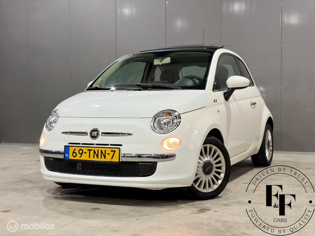 Fiat 500 - 0.9 TwinAir | Automaat | Carplay | Opendak pano - AutoWereld.nl