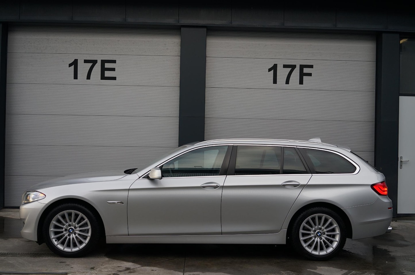 BMW 5-serie Touring - 523i High Executive 523i High Executive - AutoWereld.nl