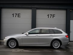 BMW 5-serie Touring - 523i High Executive