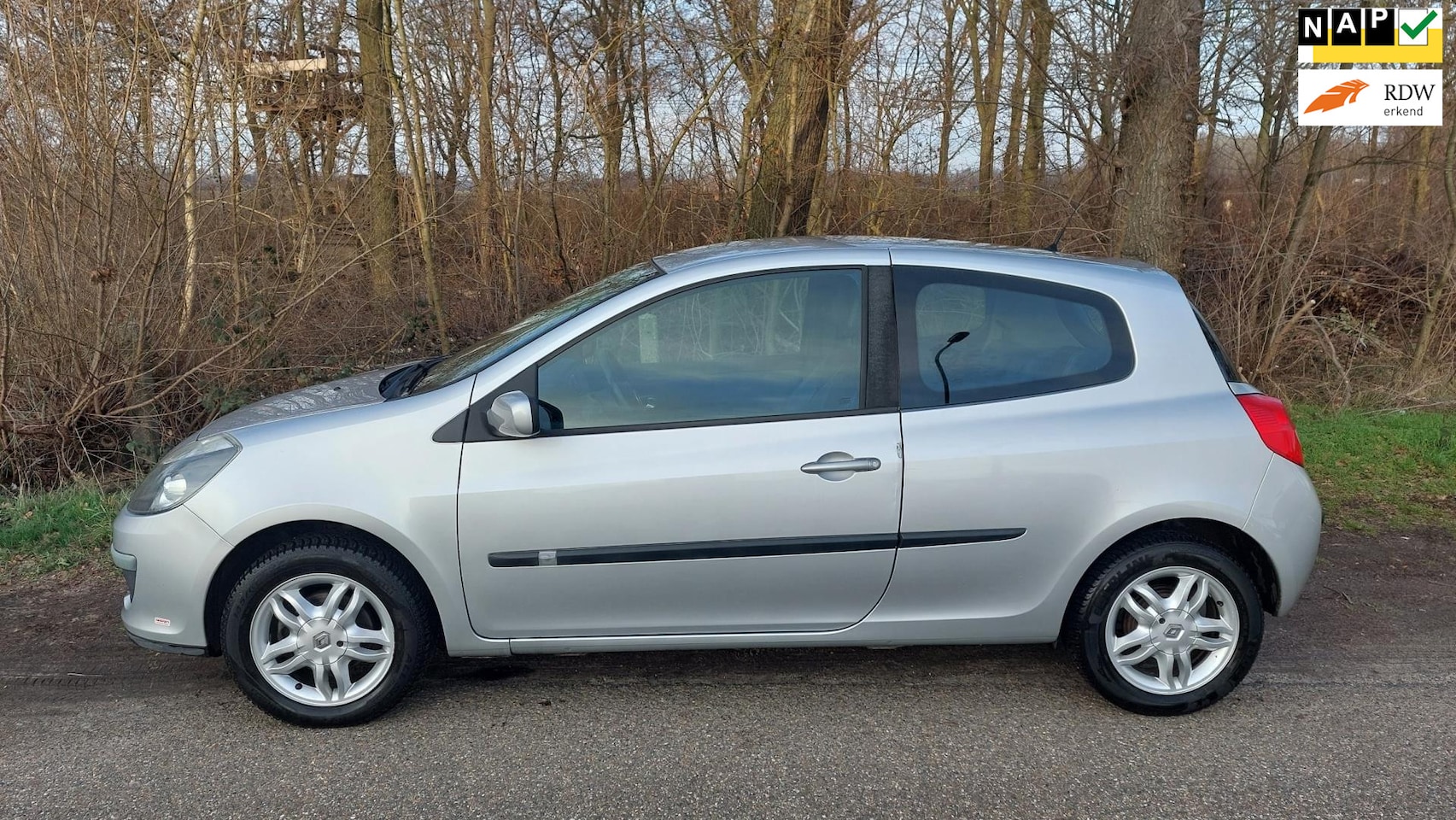 Renault Clio - 1.2-16V Exception 1.2-16V Exception - AutoWereld.nl