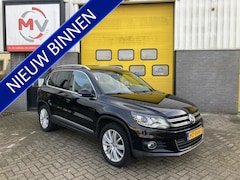 Volkswagen Tiguan - 2.0 TSI Sport&Style 4Motion Automaat
