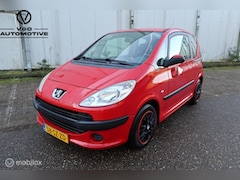 Peugeot 1007 - 1.4 Urban | Nieuwe Distributieriem