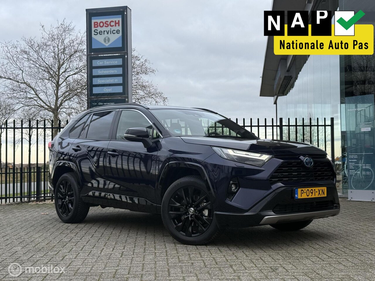 Toyota RAV4 - 2.5 Hybrid Bi-Tone 2.5 Hybrid Bi-Tone - AutoWereld.nl