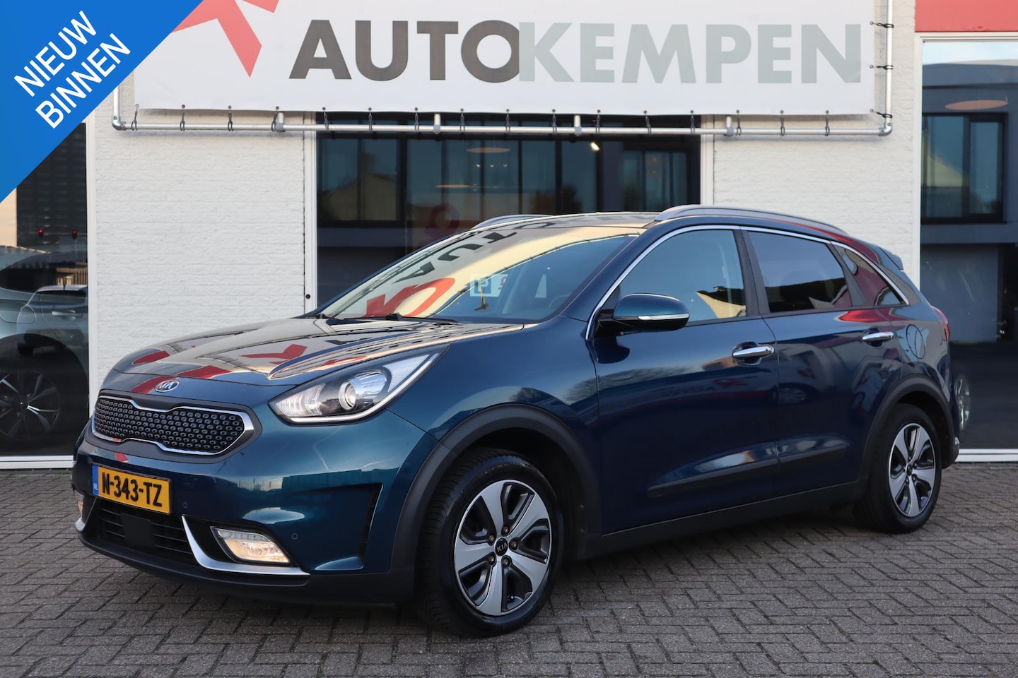 Kia Niro - 1.6 GDi Hybrid EXECUTIVE-LINE LEER|STOEL/STUUR VERW.|TREKHK|CAMERA|INCL SET WINTERWIELEN - AutoWereld.nl
