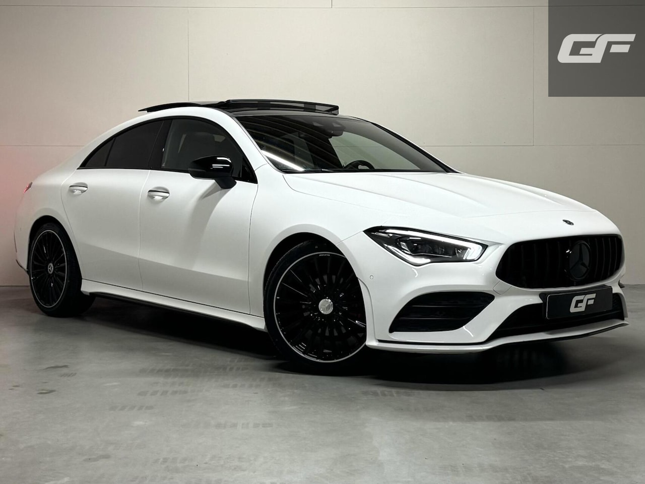 Mercedes-Benz CLA-Klasse - AMG Pano Sfeer Memory Widescreen NAP - AutoWereld.nl