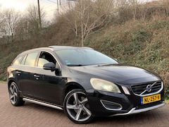 Volvo V60 - 3.0 T6 AWD Summum 303PK FULL LEDER MEMORY NAVI