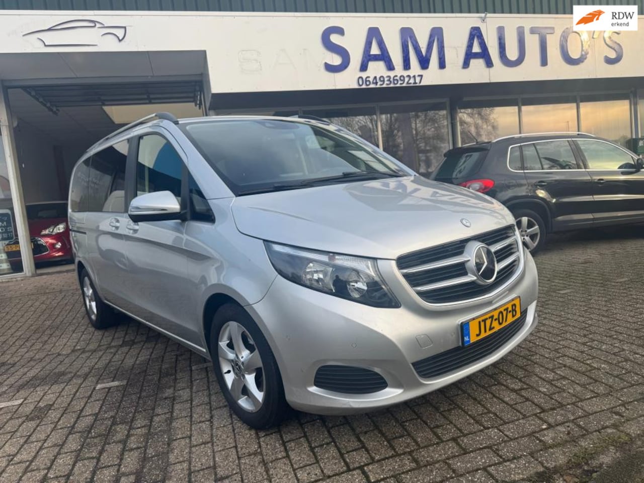 Mercedes-Benz V-klasse - 220d Lang Avantgarde AUTOMAAT - AutoWereld.nl