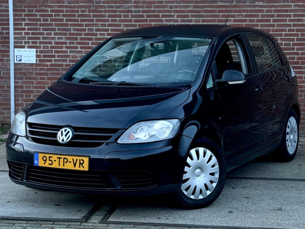 Volkswagen Golf Plus - 1.4 Optive 1.4 Optive - AutoWereld.nl