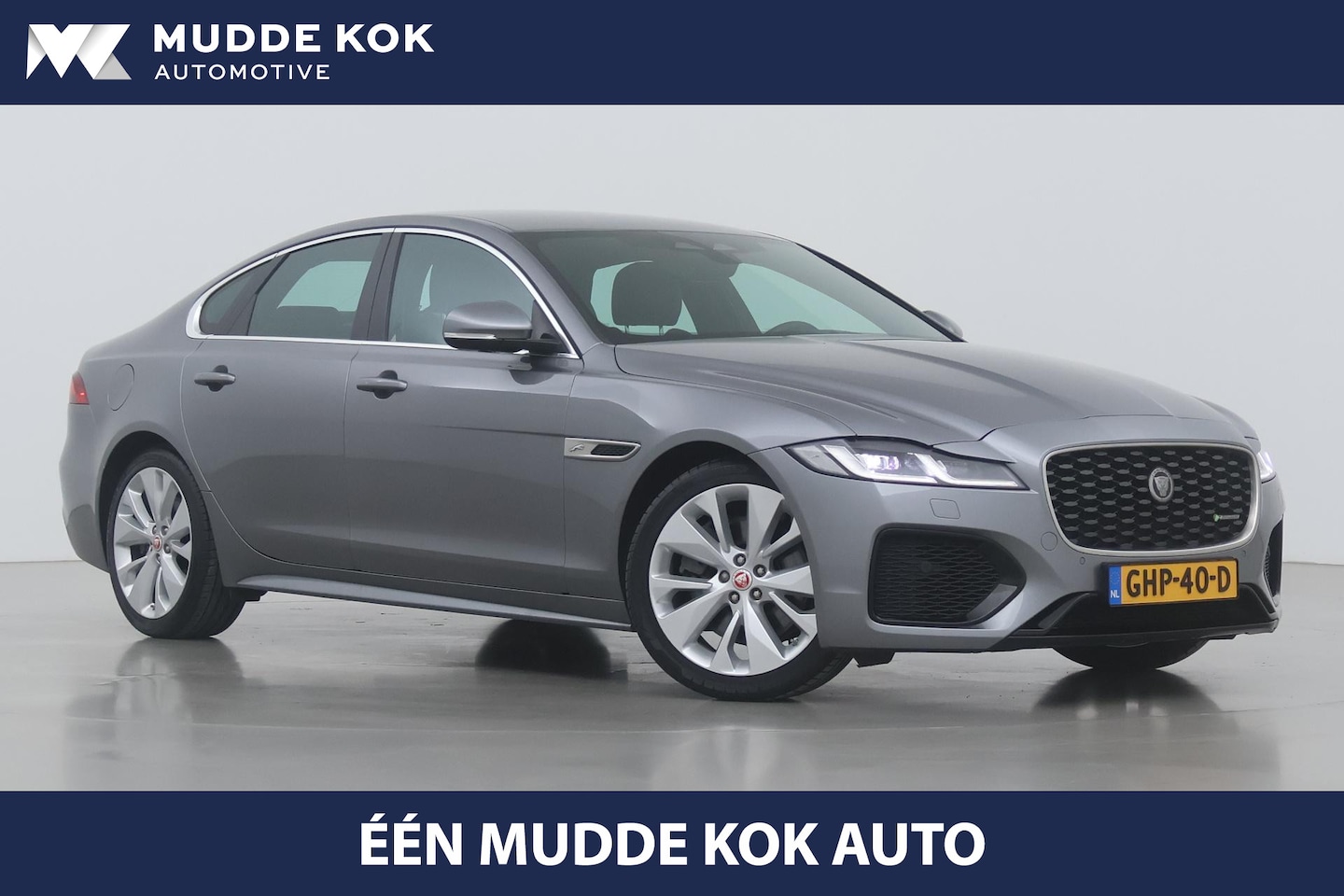Jaguar XF - P250 R-Dynamic SE | Leder | Stoel+Stuurverwarming | Camera | Apple Carplay | 19 Inch - AutoWereld.nl