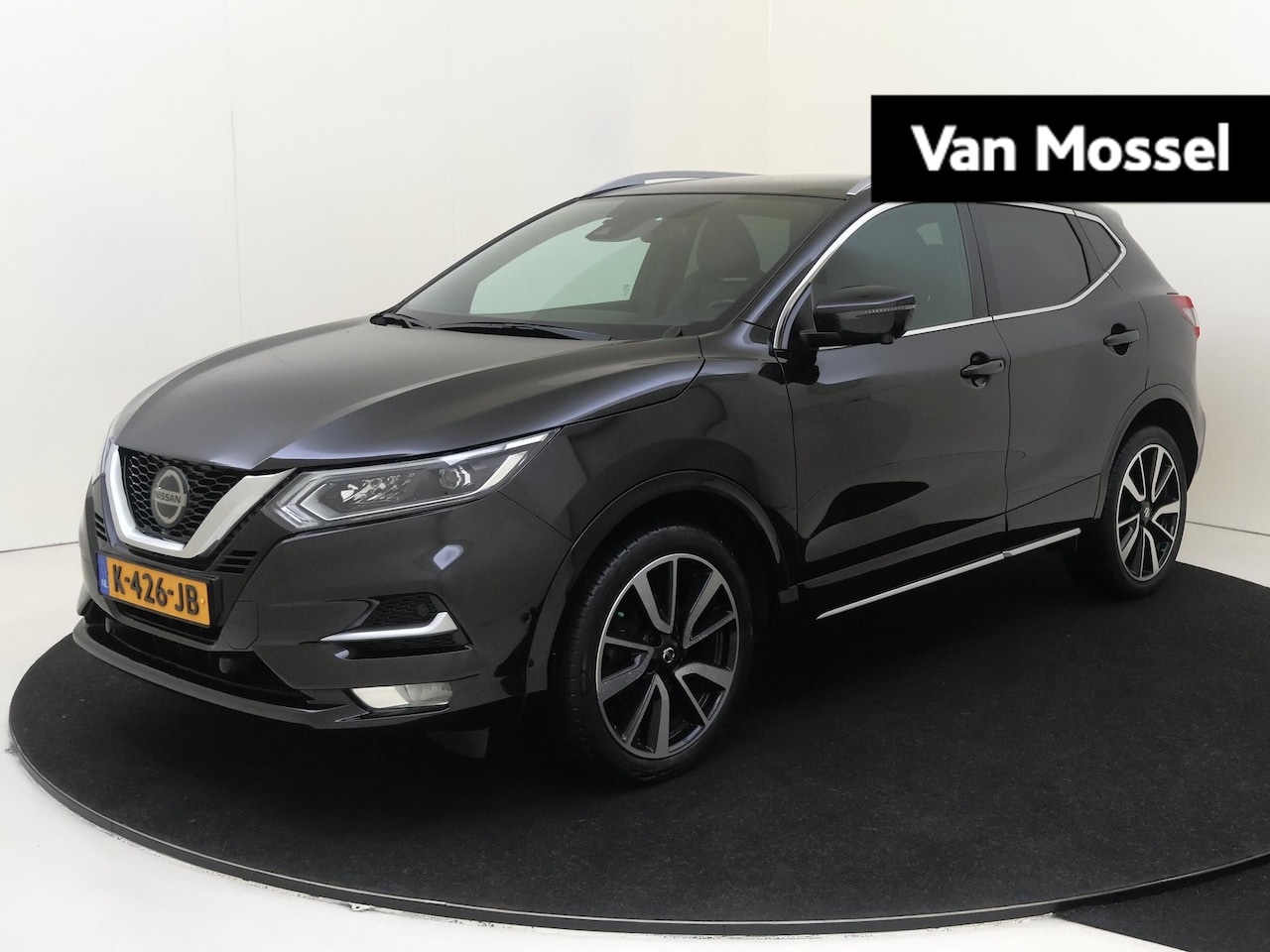 Nissan Qashqai - 1.3 DIG-T Tekna + | Navigatie | Leder | Panoramadak | Camera | 1e eigenaar | - AutoWereld.nl