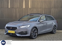 CUPRA Leon Sportstourer - 1.4 e-Hybrid VZ Performance Limited 225 PK | Apple-Android | Panoramadak | Trekhaak